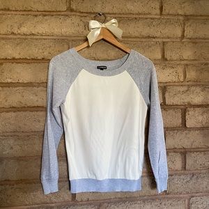 (Women’s) Crewneck Lightweight Sweater